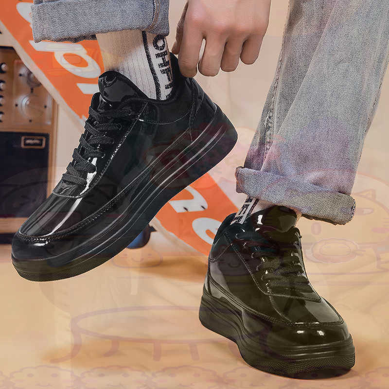 Tech Accessories Business - Stivali Taglia 33 Scarpe da tennis