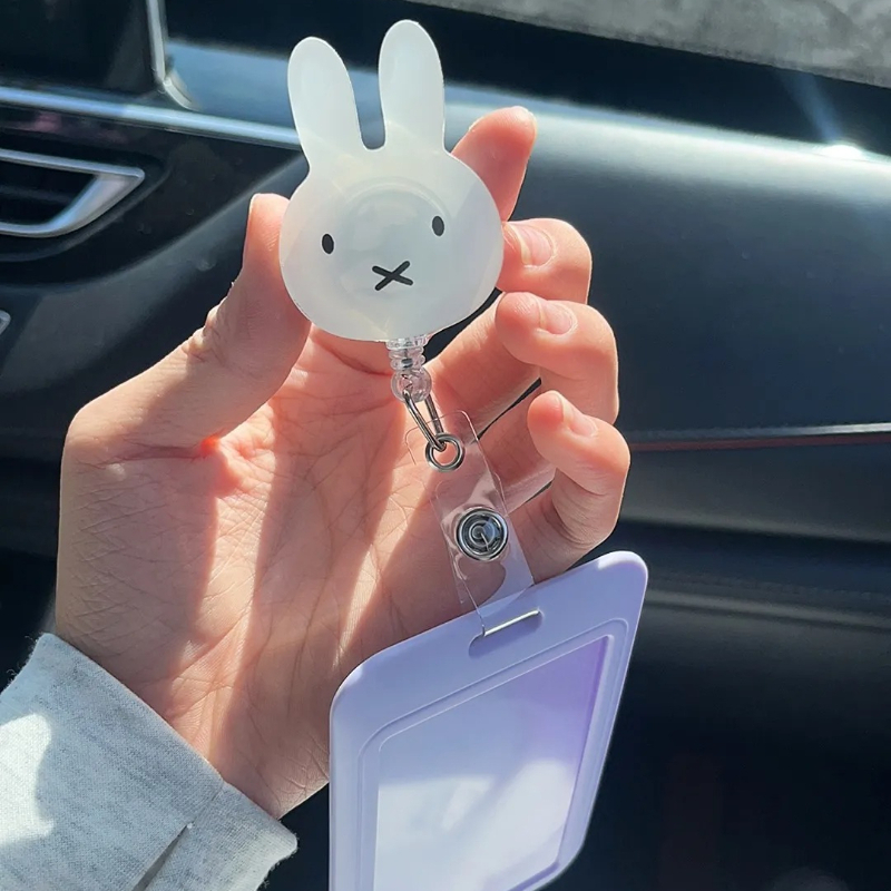 Kawaii Tech Accessories - Porta Badge Kawaii Miffy con Bobina