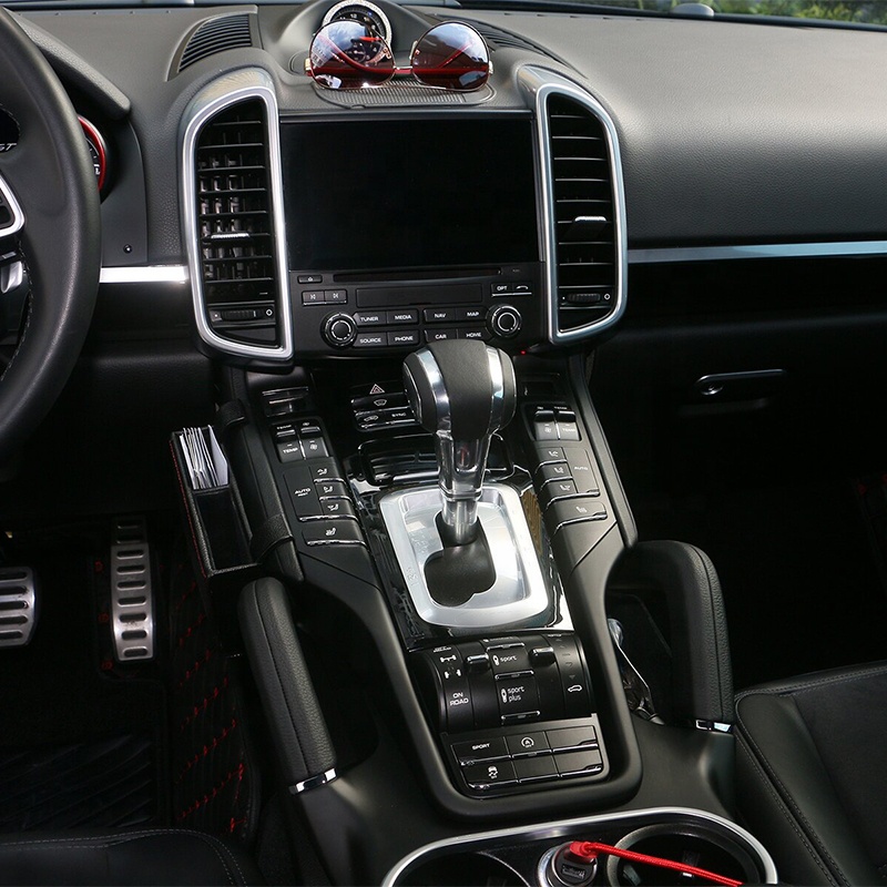 Accessorio Auto High-Tech: Pom - Tech Gear Accessories recensione e prezzo